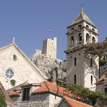 Tourist Settlement Brzet Hotel Omiš Eksteriør billede
