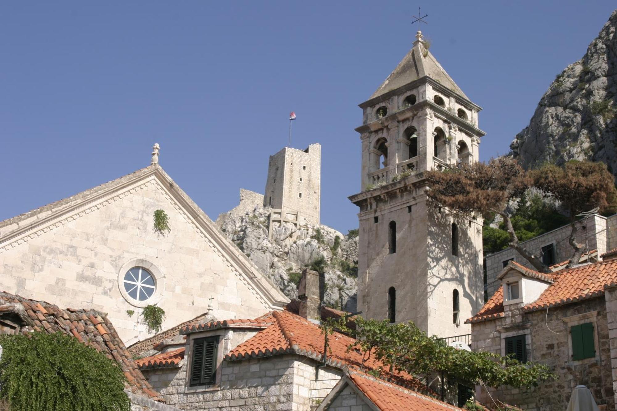 Tourist Settlement Brzet Hotel Omiš Eksteriør billede