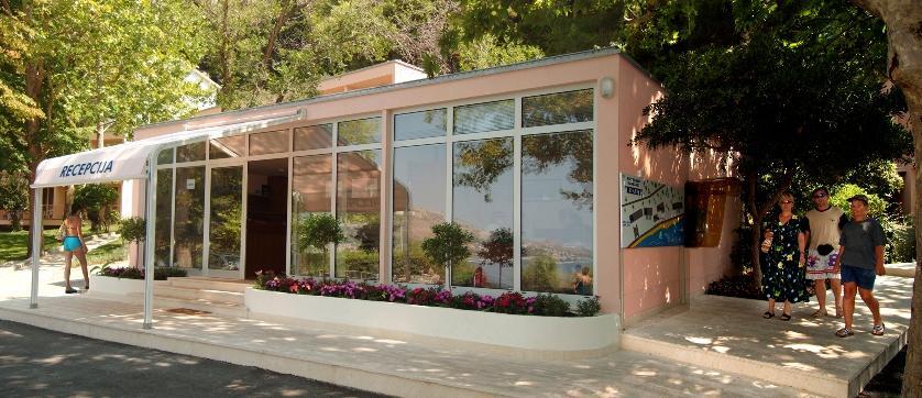 Tourist Settlement Brzet Hotel Omiš Eksteriør billede