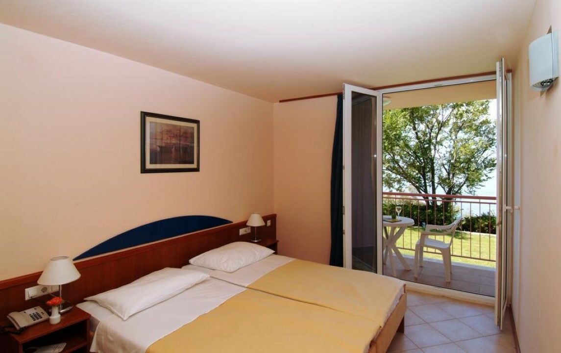 Tourist Settlement Brzet Hotel Omiš Eksteriør billede
